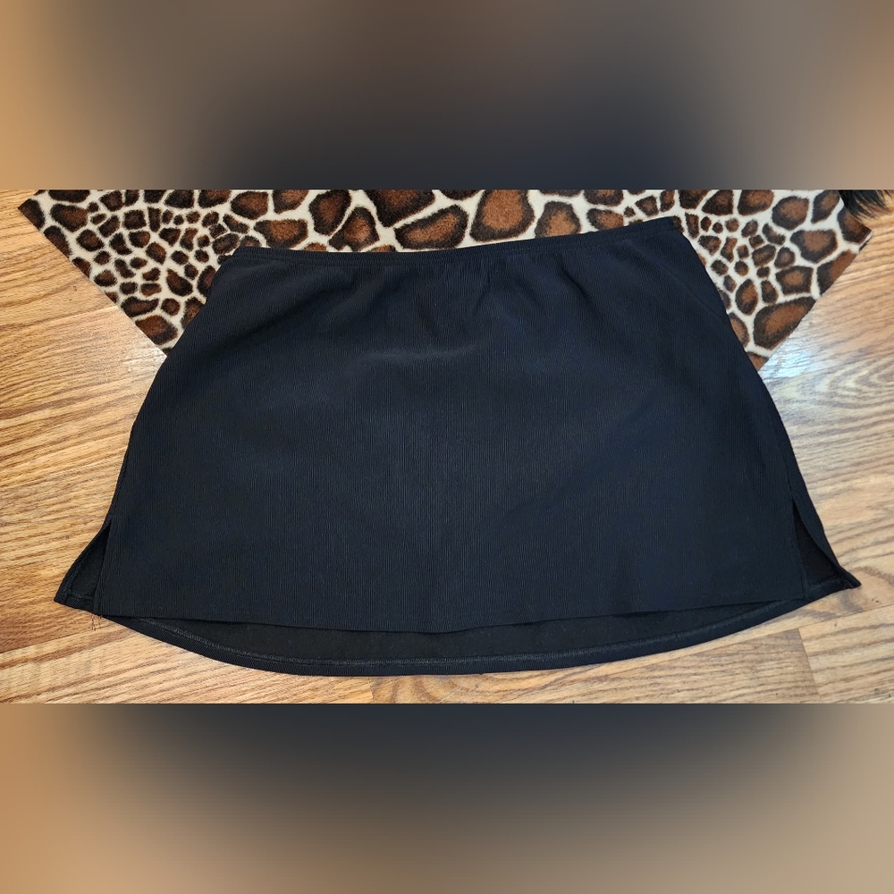 Lands End Black Skort Women’s Size 14